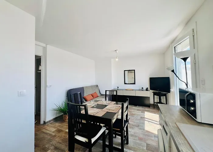 L'escapade Du 3eme - Apercu & Terrasse En Centre-ville * Royan