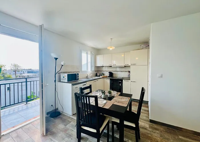 Lejlighed L'escapade Du 3eme - Apercu & Terrasse En Centre-ville *